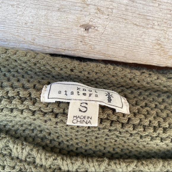 NWT knot sister green sweater regular S - Picture 4 of 5